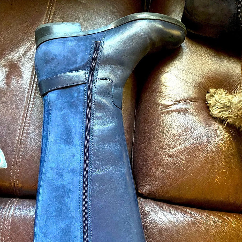Brand New Marc Fisher Damsel Navy tall boots s